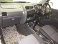 Daihatsu TERIOS KID лот № 70227 оценка 3  с аукциона в Японии 3