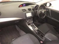 Mazda AXELA лот № 70384 оценка R  с аукциона в Японии 3