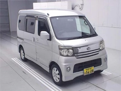 Daihatsu Atrai Wagon  с аукциона в Японии