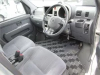 Daihatsu Atrai Wagon лот № 90206 оценка 2  с аукциона в Японии 2