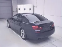 BMW 5-Series лот № 60260 оценка 4  с аукциона в Японии 1