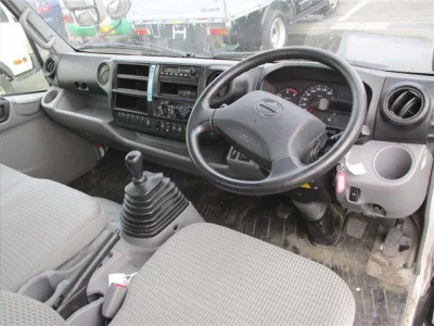 Hino DUTRO  с аукциона в Японии