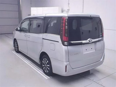 Toyota ESQUIRE
