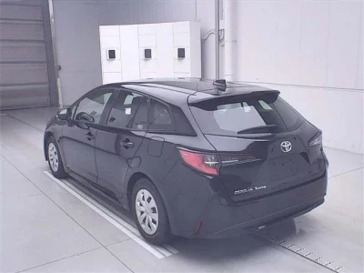 Toyota COROLLA TOURING  с аукциона в Японии