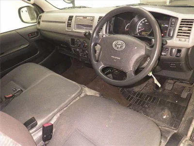 Toyota HIACE VAN  с аукциона в Японии