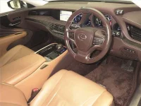 Lexus LS лот № 60304 оценка 4  с аукциона в Японии 2