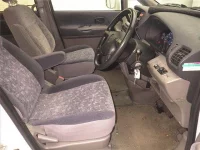 Nissan SERENA лот № 70427 оценка 3.5  с аукциона в Японии 4