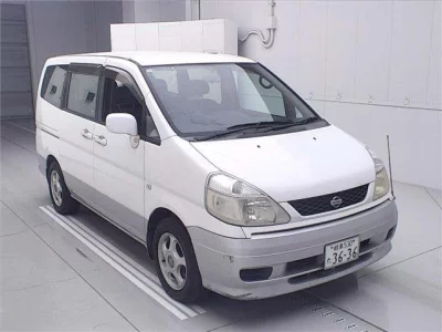 Nissan SERENA  с аукциона в Японии