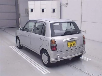 Daihatsu MIRA  с аукциона в Японии