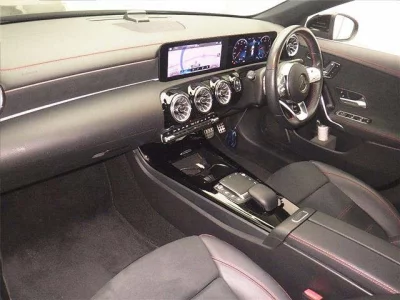 Mercedes-Benz CLA CLASS