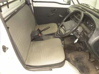 Suzuki CARRY TRUCK лот № 70417 оценка 3.5  с аукциона в Японии 4