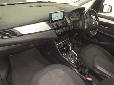 BMW 2-Series  с аукциона в Японии