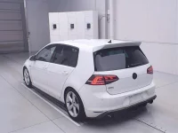 Volkswagen GOLF лот № 10069 оценка 3.5  с аукциона в Японии 1