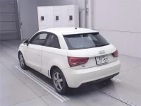 Audi A1 лот № 30109 оценка 3.5  с аукциона в Японии 1