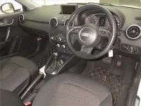 Audi A1 лот № 30109 оценка 3.5  с аукциона в Японии 2