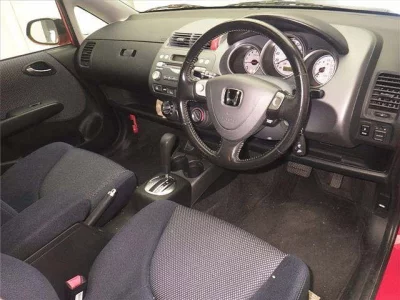 Honda FIT  с аукциона в Японии
