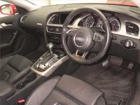 Audi A5 лот № 70681 оценка 3.5  с аукциона в Японии 2