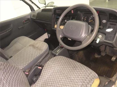 Toyota HIACE VAN  с аукциона в Японии