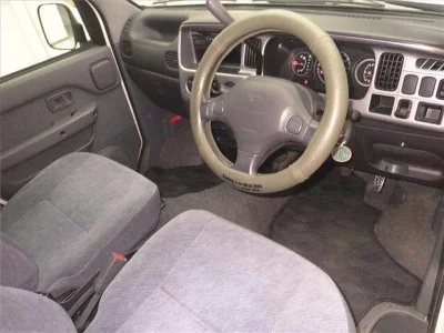 Daihatsu Atrai Wagon  с аукциона в Японии