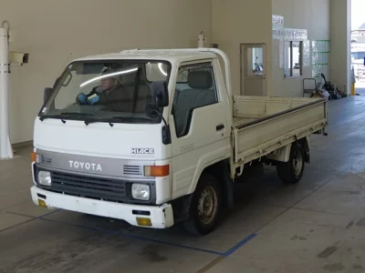 Toyota HIACE TRUCK