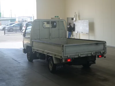 Toyota HIACE TRUCK