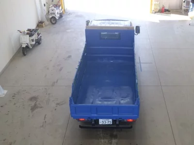 Toyota DYNA  с аукциона в Японии