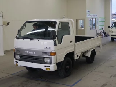 Toyota HIACE TRUCK