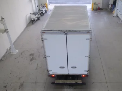 Toyota DYNA  с аукциона в Японии