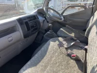 Toyota DYNA лот № 1027 оценка 3.5  с аукциона в Японии 4