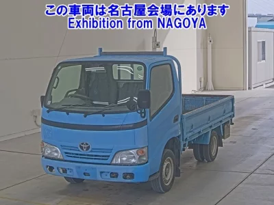 Toyota DYNA  с аукциона в Японии