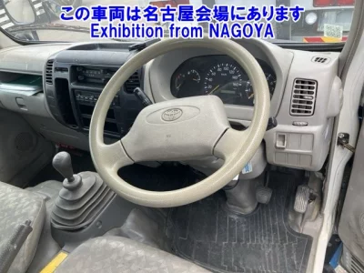 Toyota DYNA  с аукциона в Японии