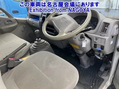 Toyota DYNA  с аукциона в Японии