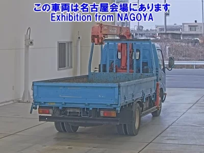 Toyota DYNA  с аукциона в Японии