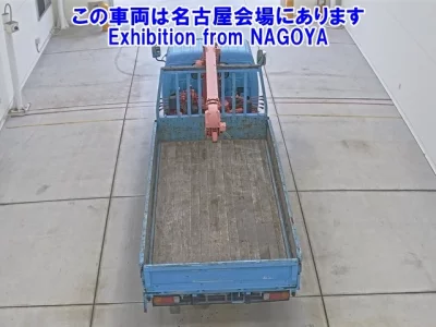 Toyota DYNA  с аукциона в Японии