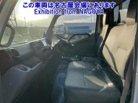 Toyota DYNA лот № 77005 оценка 3.5  с аукциона в Японии 4