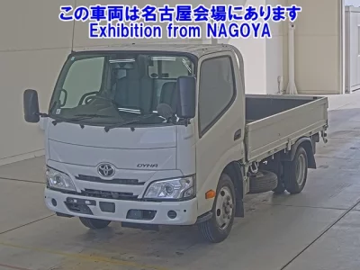 Toyota DYNA  с аукциона в Японии