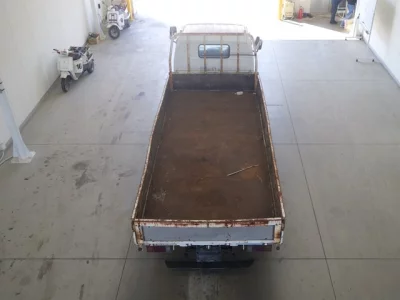 Toyota DYNA  с аукциона в Японии