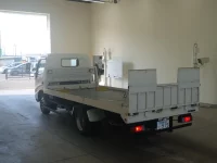 Toyota DYNA лот № 1338 оценка R  с аукциона в Японии 1