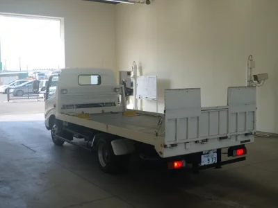 Toyota DYNA  с аукциона в Японии