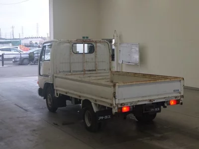 Nissan ATLAS  с аукциона в Японии