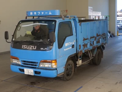 Isuzu ELF