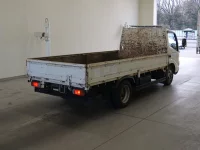 Hino DUTRO лот № 1005 оценка R  с аукциона в Японии 1