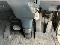 Nissan TRUCK лот № 3050 оценка 3.5  с аукциона в Японии 3