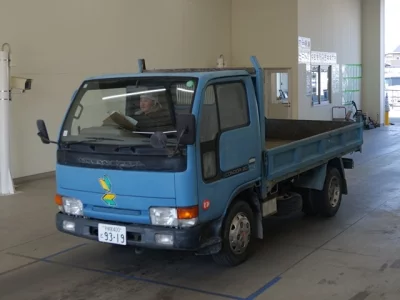 Nissan TRUCK  с аукциона в Японии