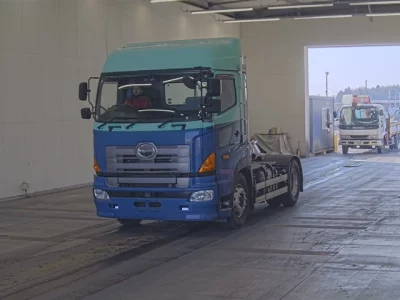Hino TRUCK