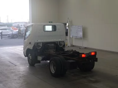 Hino DUTRO  с аукциона в Японии