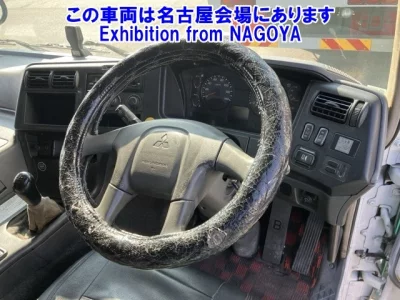 Mitsubishi FUSO TRUCK  с аукциона в Японии