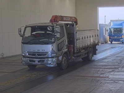 Mitsubishi FUSO FIGHTER  с аукциона в Японии