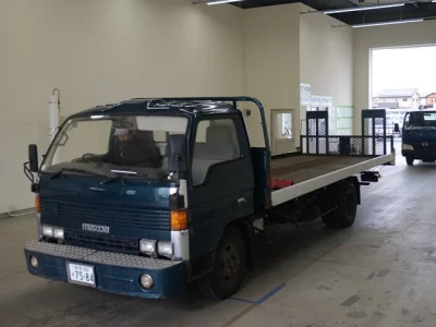 Mazda TITAN  с аукциона в Японии