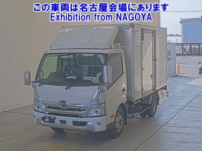 Hino DUTRO  с аукциона в Японии